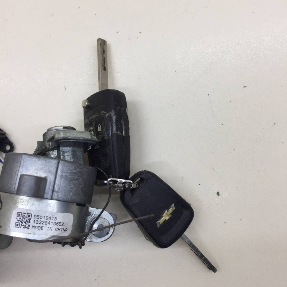 Замок зажигания Chevrolet Aveo T300 2011>