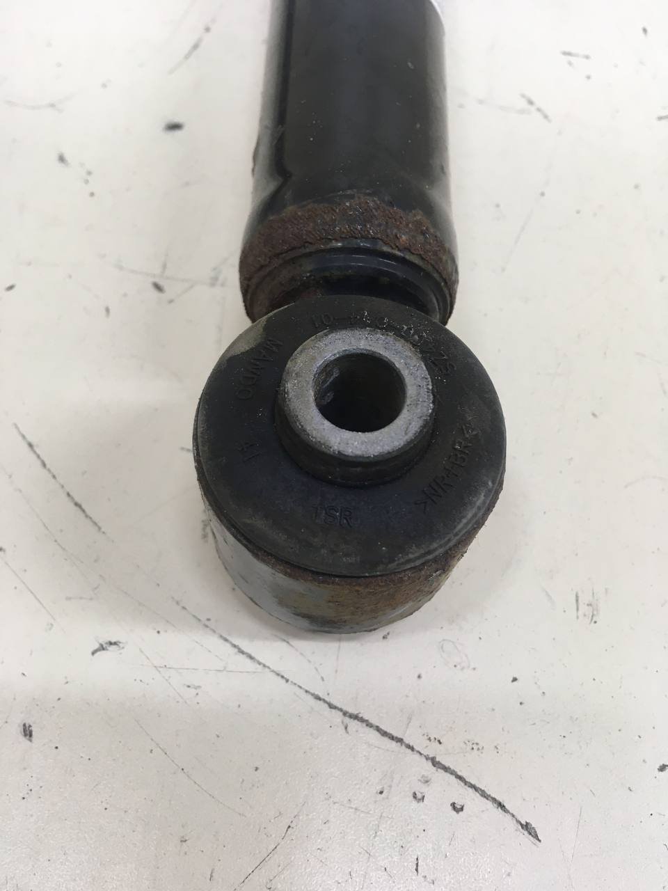 Амортизатор задний Kia Rio X-Line 2017>