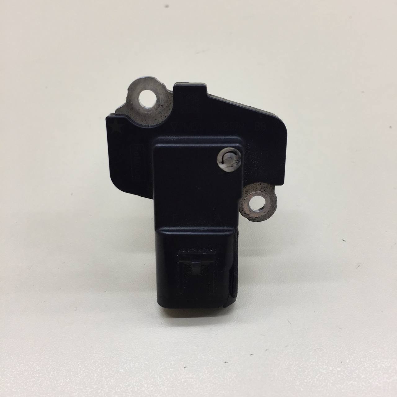 Датчик расхода воздуха (массметр, дмрв) Jaguar XF 2007-2015