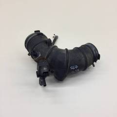 Патрубок воздушного фильтра Toyota Rav 4 (A20) 2000-2005