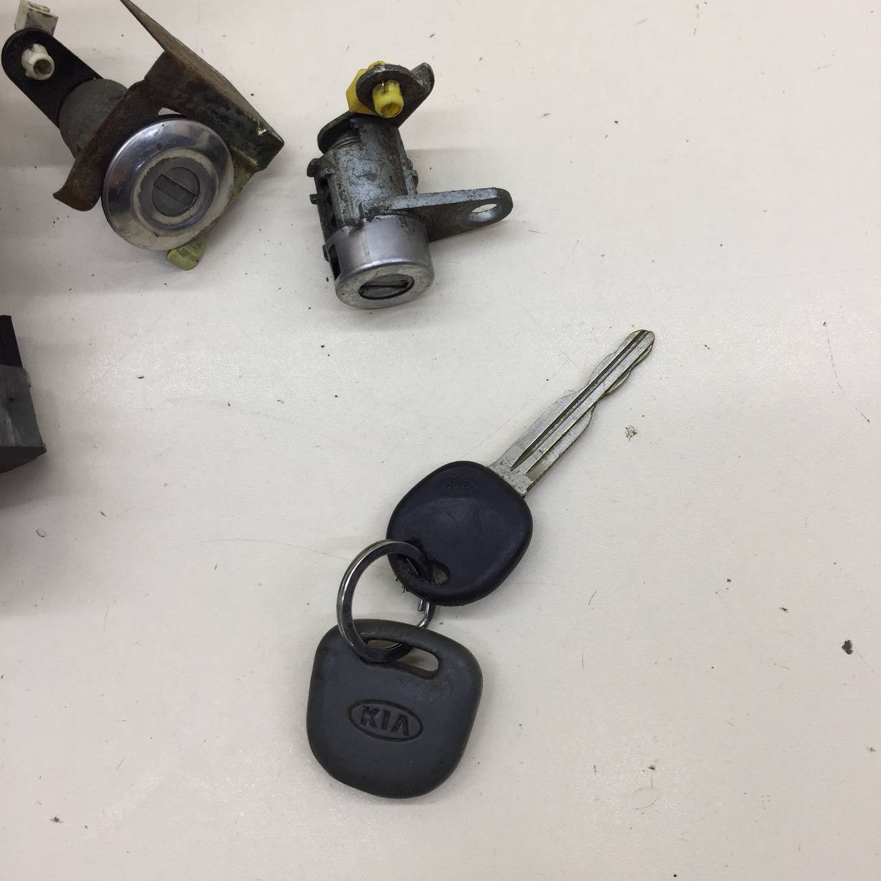 Замок зажигания Kia Spectra (SD) 2004-2011