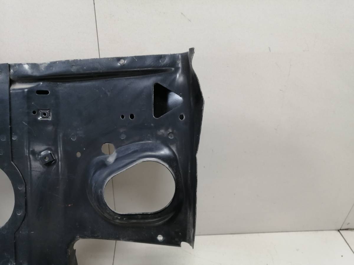 Панель передняя Ford Explorer 2001-2005