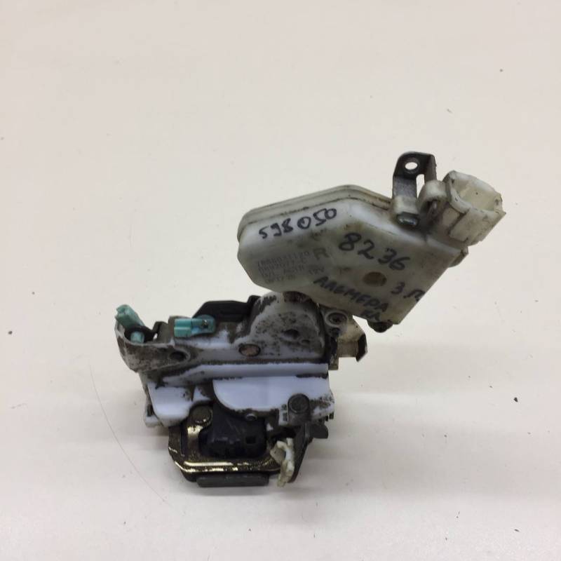 Замок двери задней правой Nissan Almera Classic (B10) 2006-2013