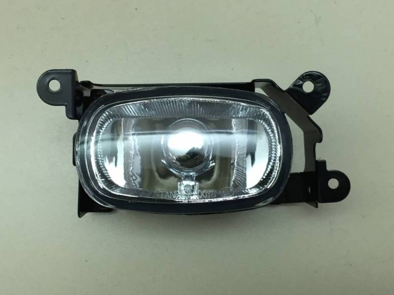 Фара противотуманная левая Mitsubishi Outlander (CU) 2001-2008