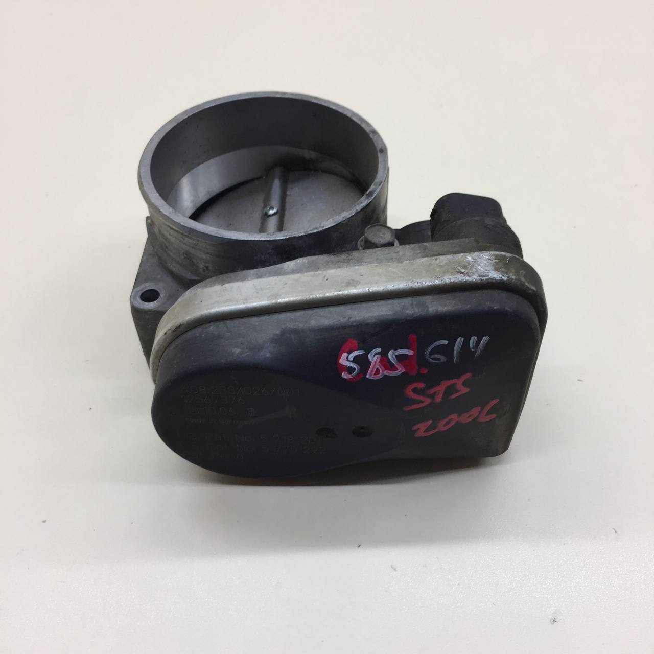 Заслонка дроссельная электрическая Cadillac SRX (1) 2003-2009