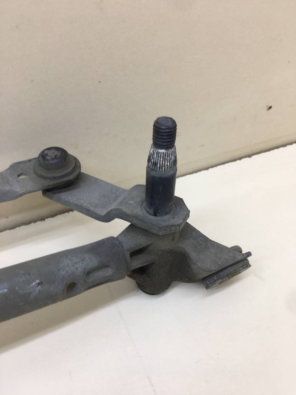 Трапеция стеклоочистителей Peugeot 308 2007>