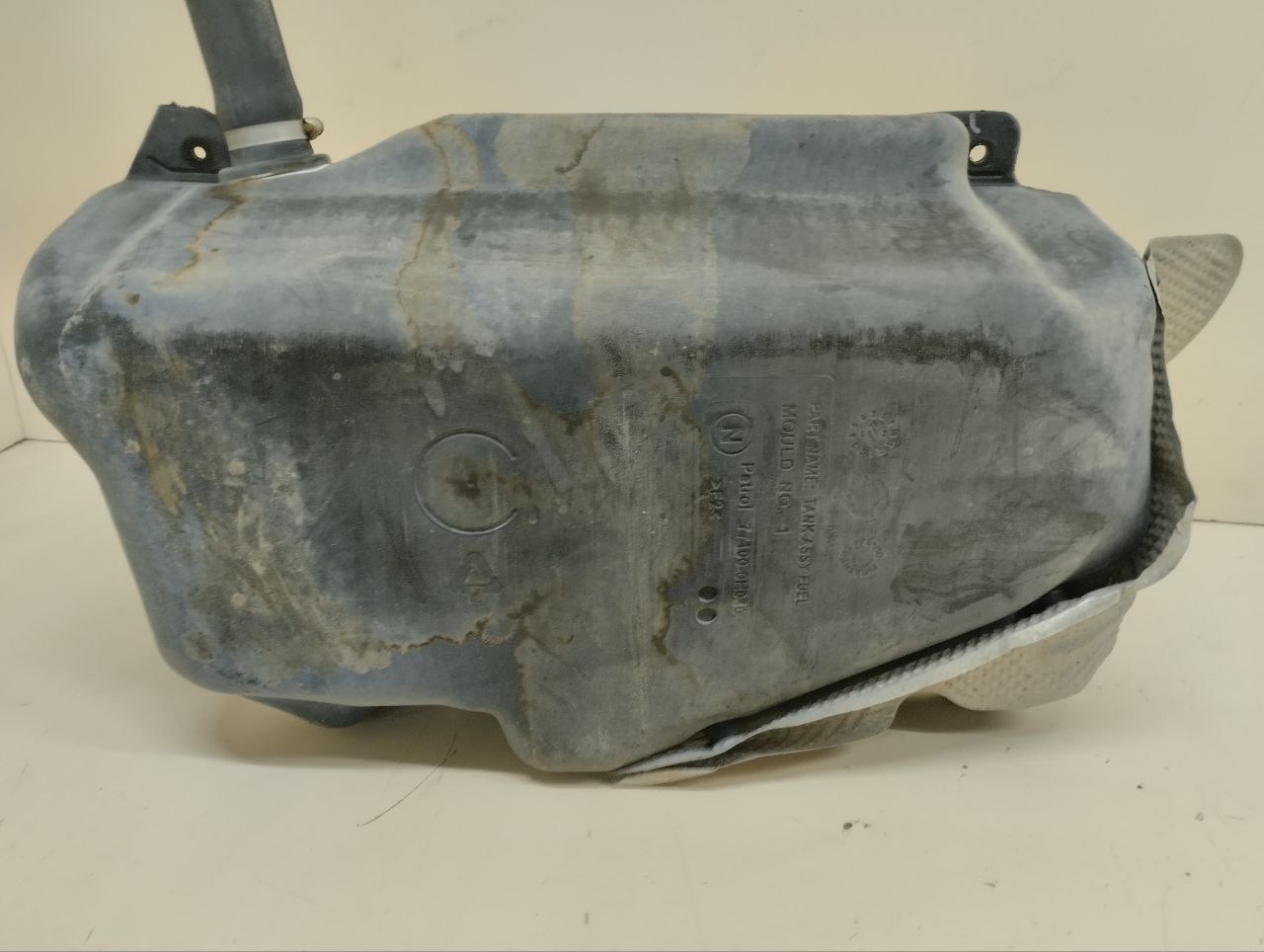 Бак топливный Peugeot 107 2006-2014