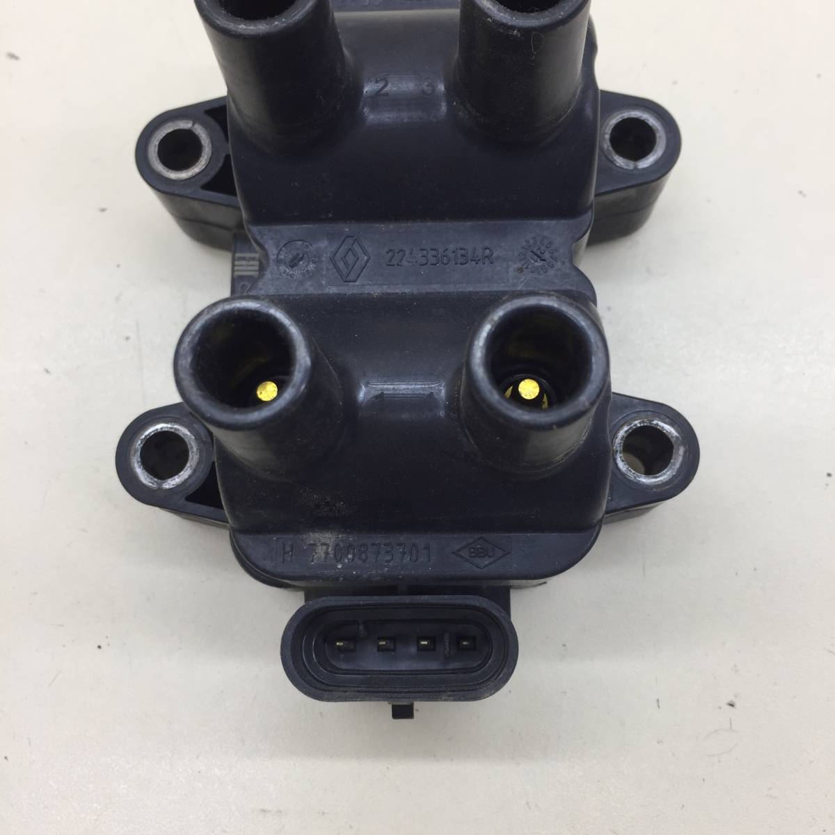 Катушка зажигания Renault Logan (1) 2005-2014