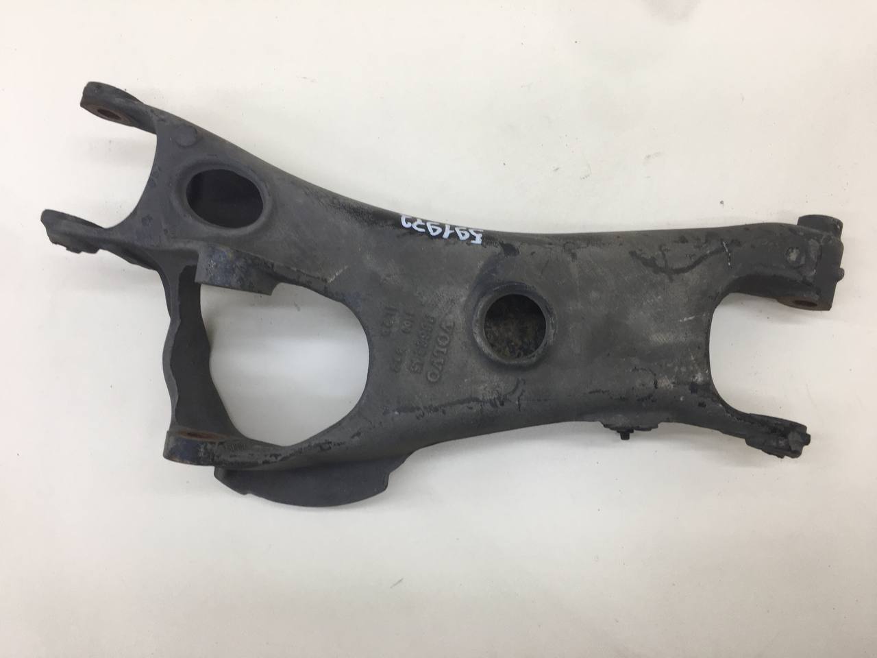 Рычаг задний нижний левый Volvo XC90 2002-2015