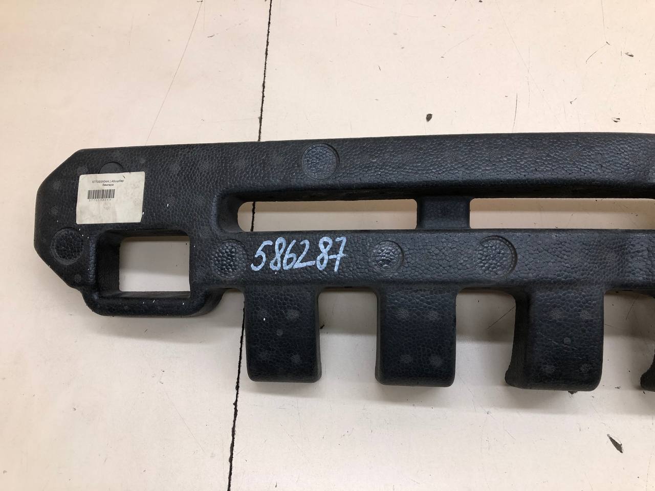 Наполнитель заднего бампера Subaru B9 Tribeca (WX/W10) 2004-2008