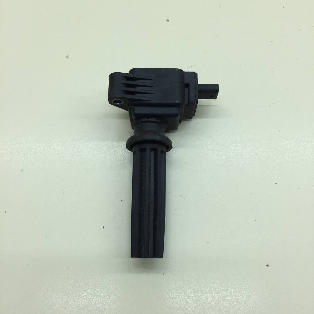 Катушка зажигания Jaguar XF 2007-2015