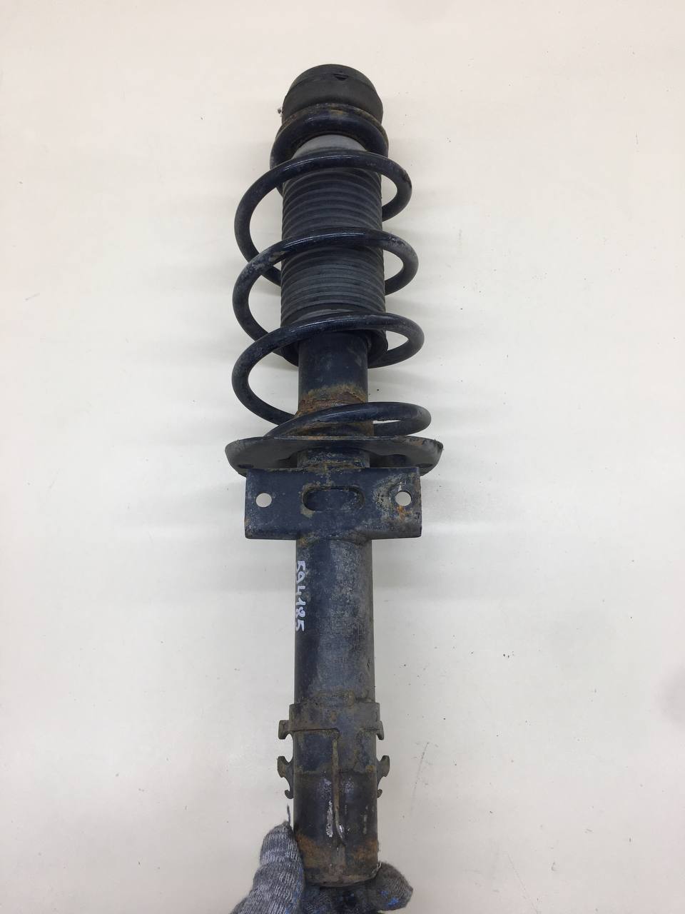 Амортизатор передний Skoda Rapid 2012-2020