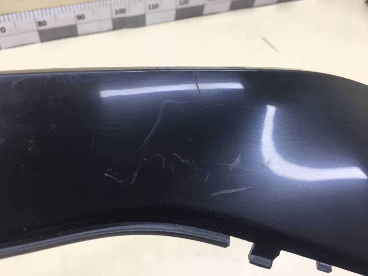 Накладка переднего бампера левая Lada Vesta SW Cross 2017>