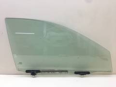 Стекло двери передней правой Toyota Corolla E120 2001-2007