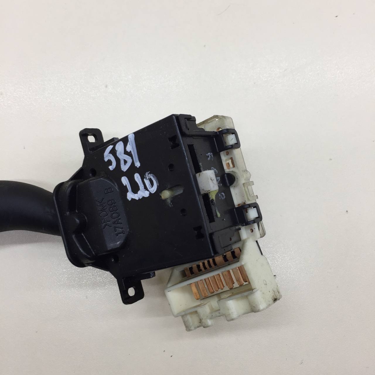 Переключатель поворотов подрулевой Suzuki Liana 2001-2007