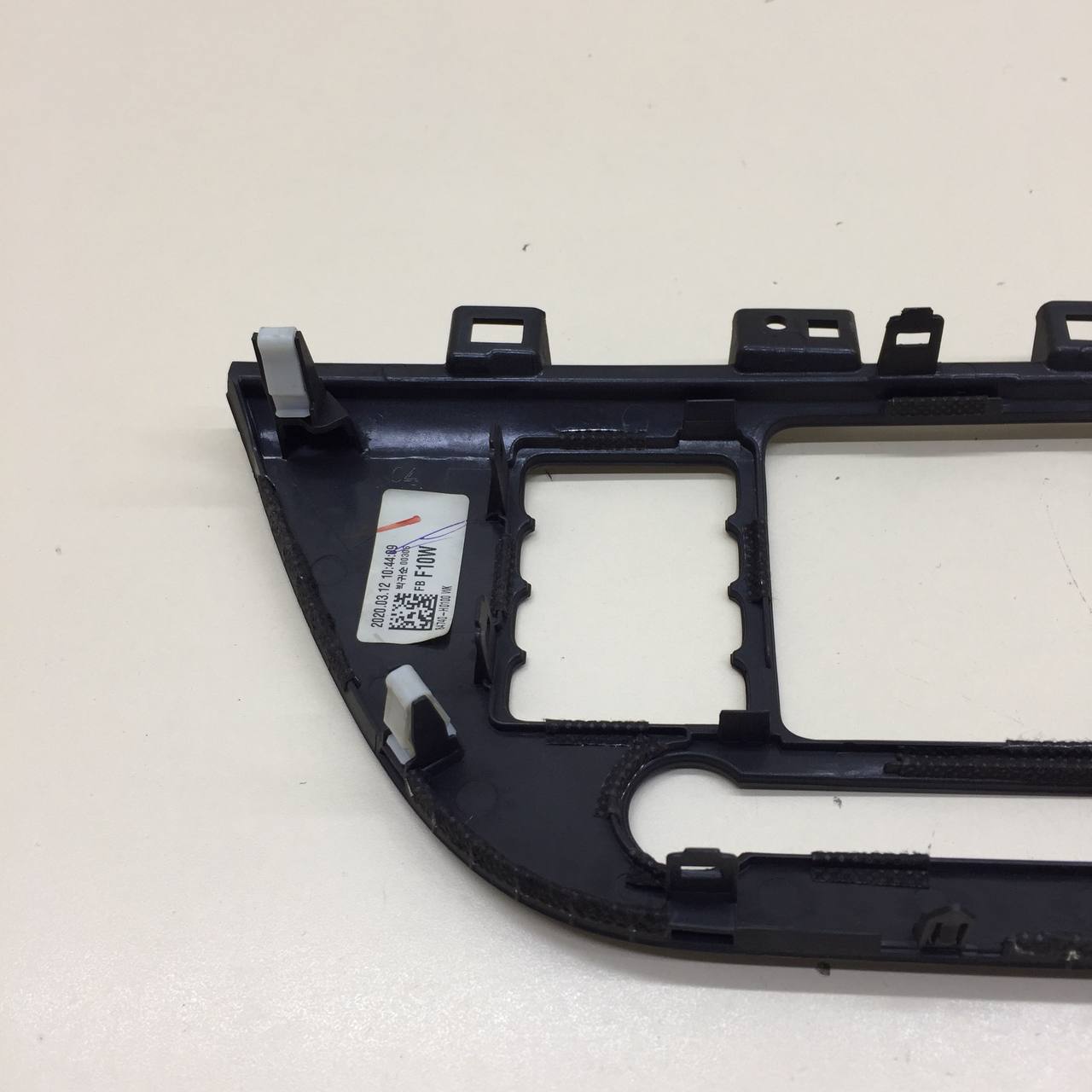 Рамка магнитолы Kia Rio 4 (FB) 2017>