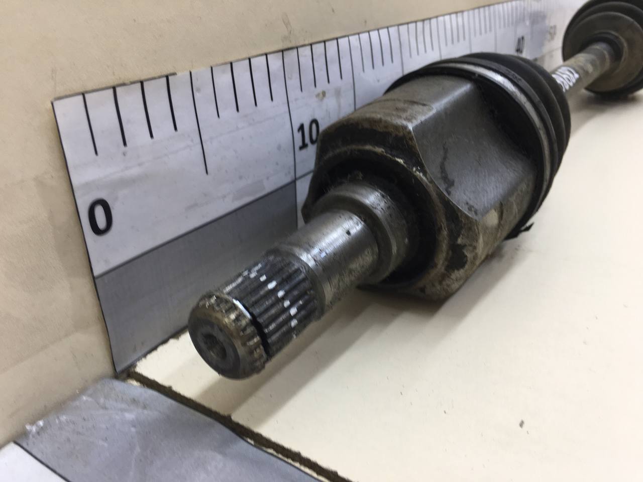 Полуось передняя левая Kia Spectra (SD) 2004-2011