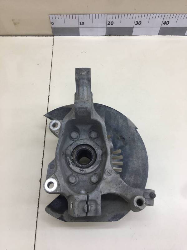 Кулак поворотный передний правый Nissan Maxima (a36) 2015-2023