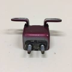 Петля двери задней левой верхняя Suzuki Grand Vitara 2005-2015