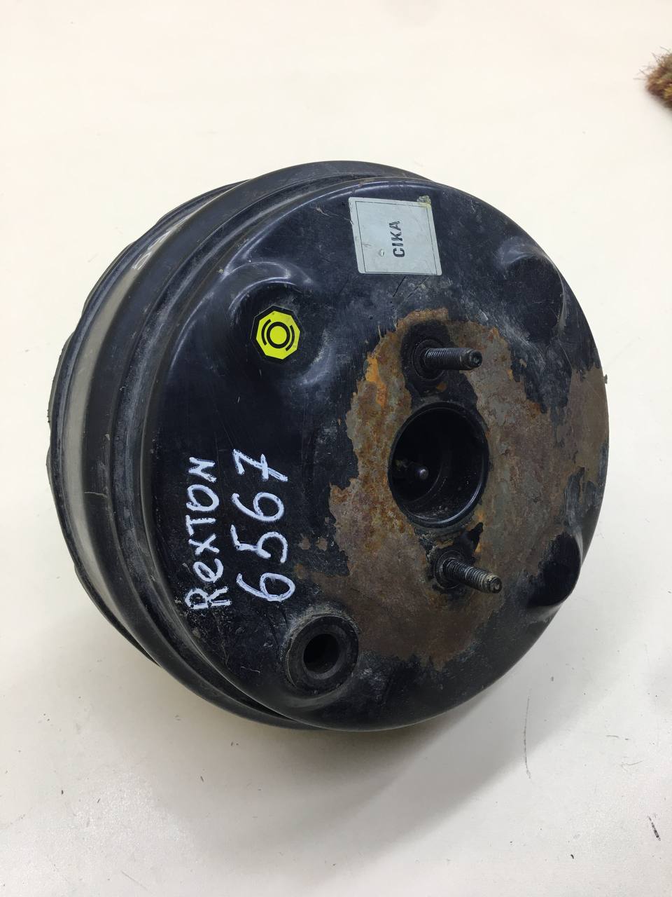 Усилитель тормозов вакуумный SsangYong Rexton 1 2001-2006