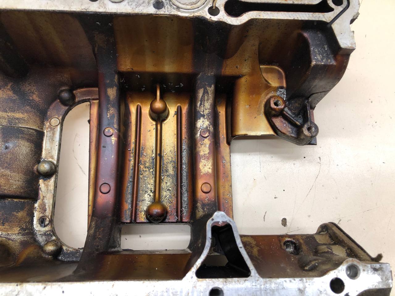 Поддон масляный двигателя Toyota Avensis (T250) 2003-2009