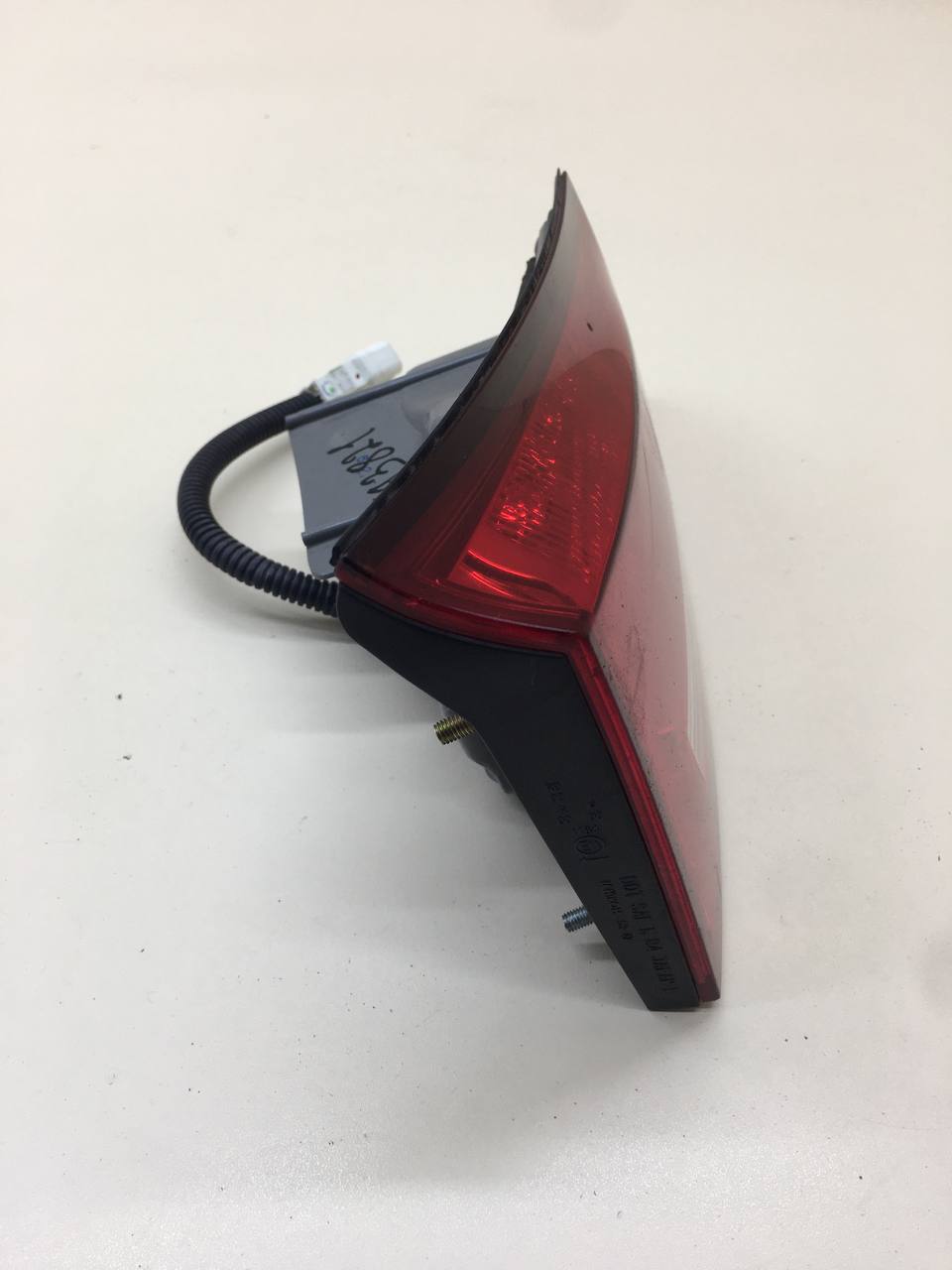 Фонарь задний внутренний левый Lexus IS 250/350 2005-2013