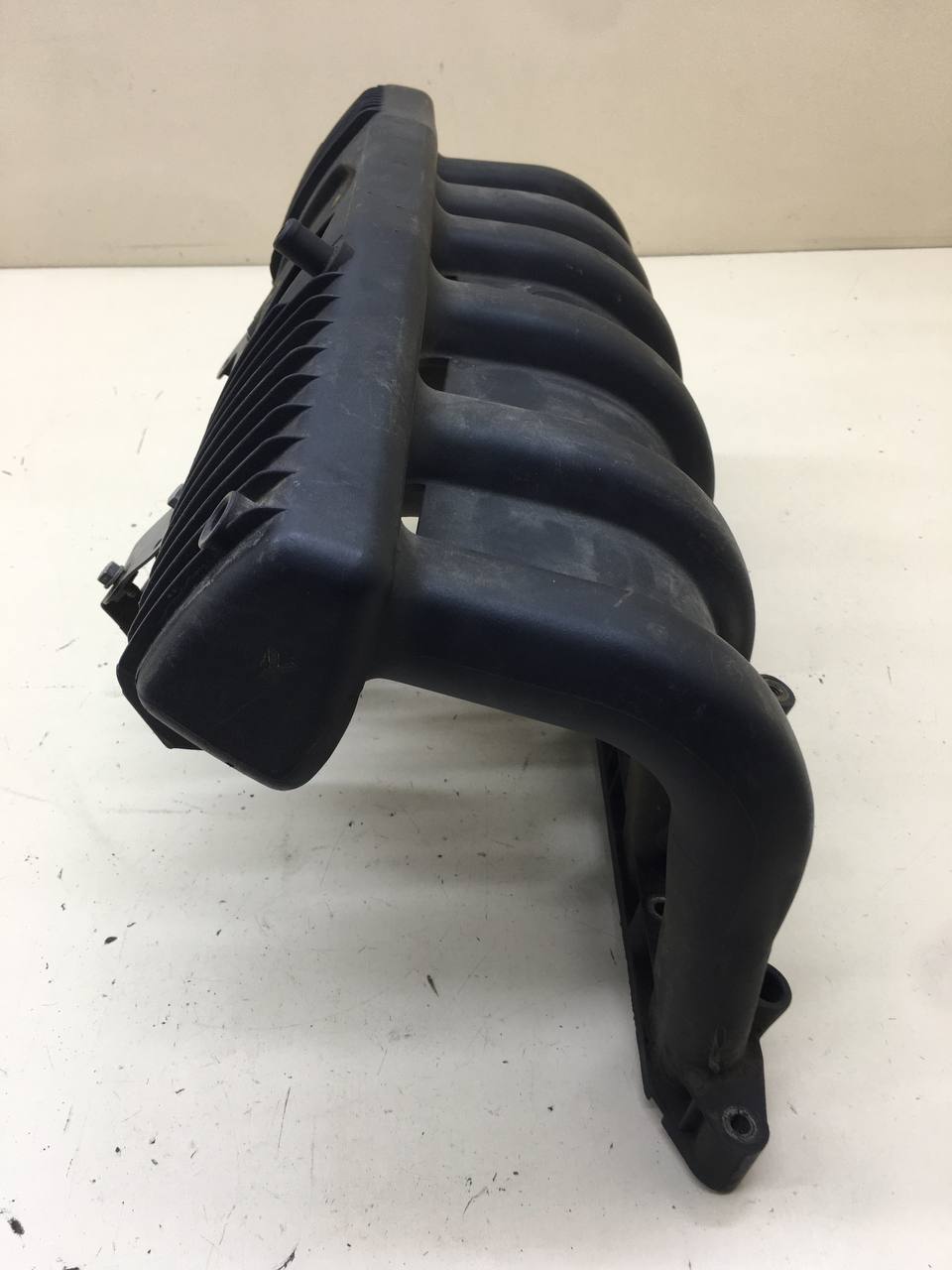 Коллектор впускной BMW 5-series E39 1995-2003