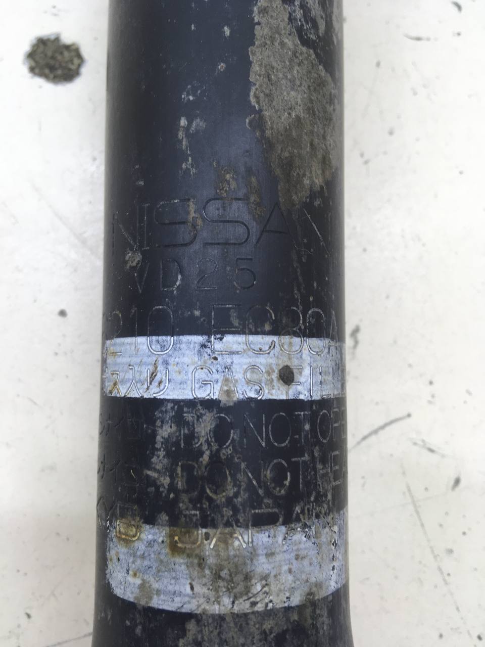 Амортизатор задний Nissan Tiida (C11) 2007-2014