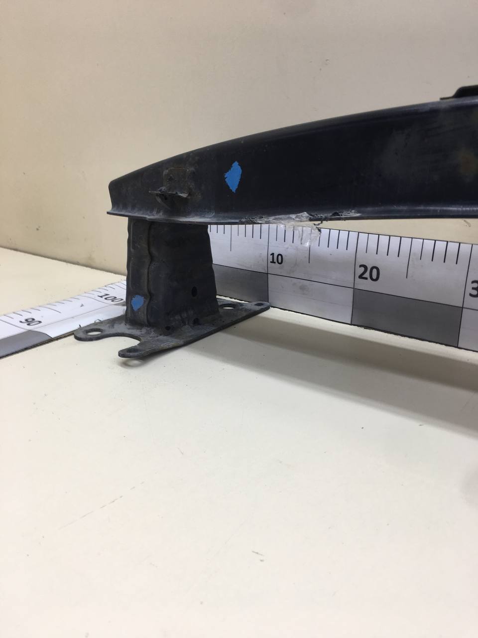 Усилитель переднего бампера Skoda Fabia (5J) 2007-2014