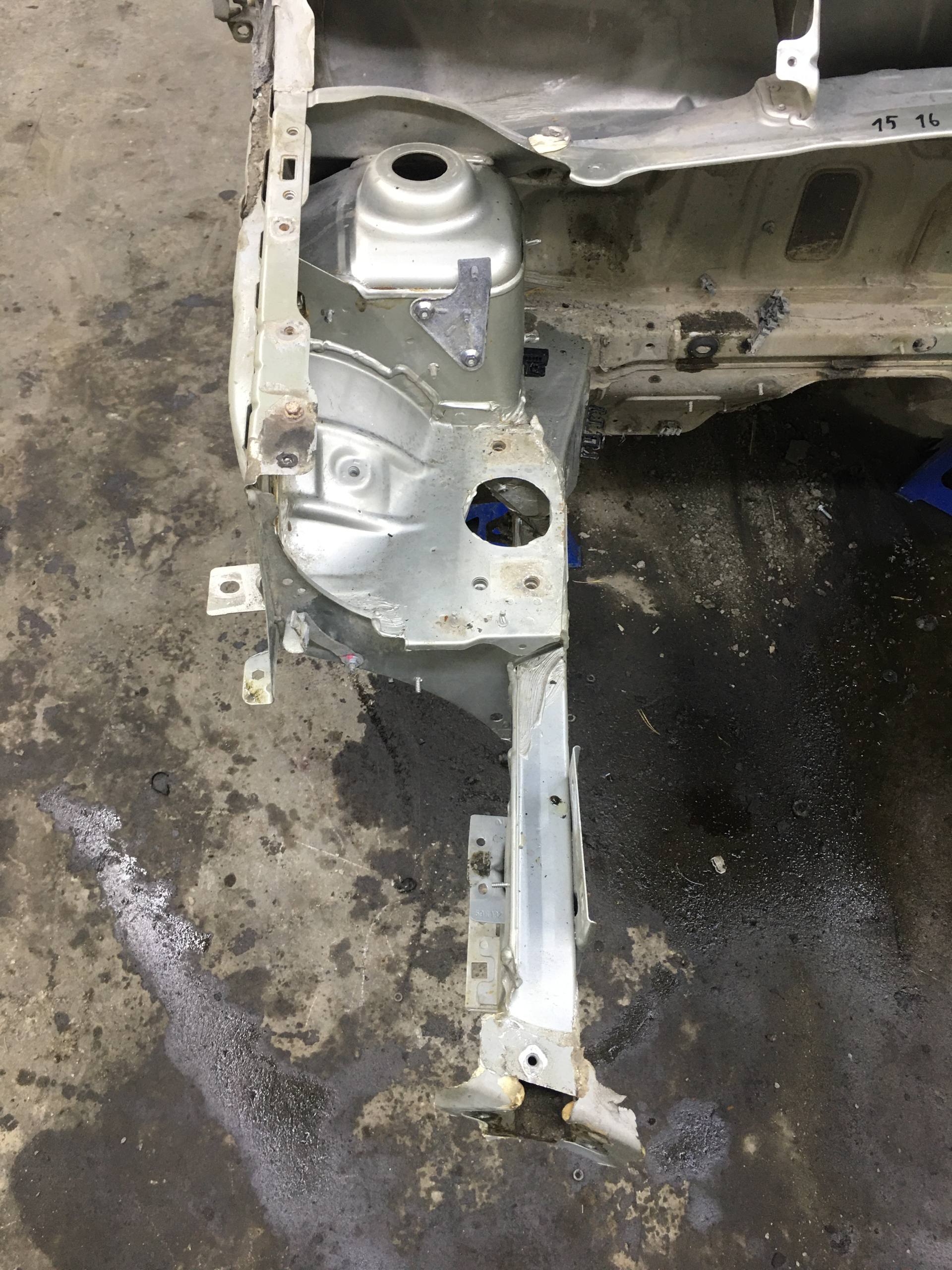 Четверть передняя правая Lada X-RAY 2016>