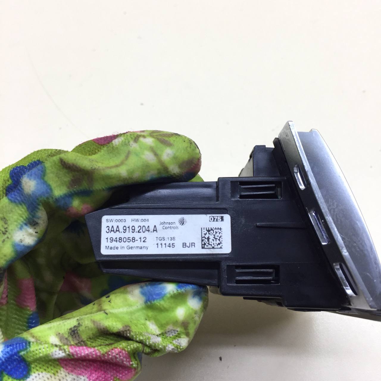 Часы Volkswagen Passat B7 2011-2015