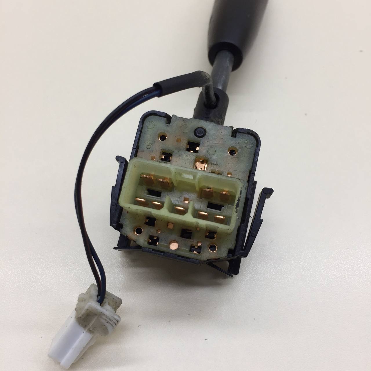 Переключатель стеклоочистителей Chevrolet Aveo T250 2005-2011