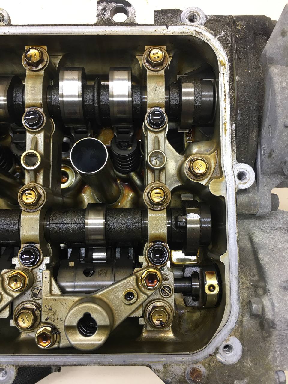 Головка блока цилиндров Toyota Rav 4 (XA40) 2013-2019