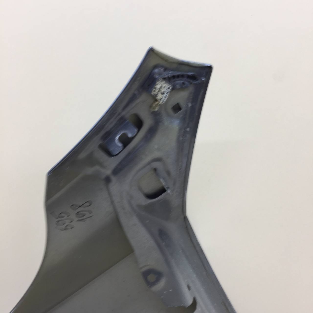 Крыло переднее правое Volvo XC90 2015>