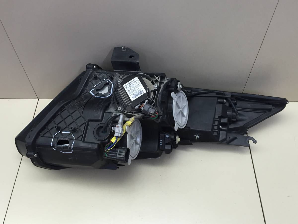 Фара левая Nissan GTR (R35) 2008>