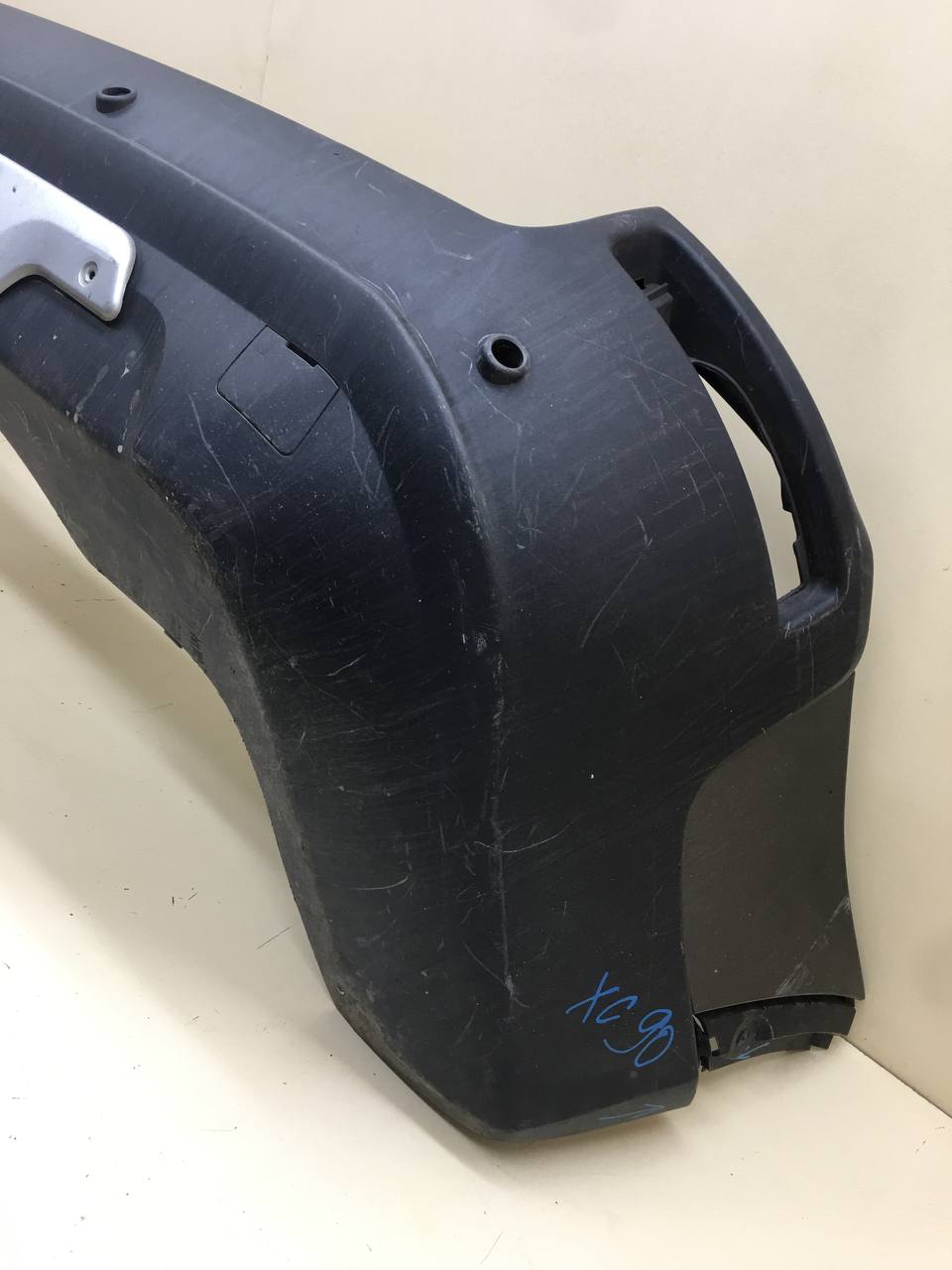 Бампер задний Volvo XC90 2002-2015