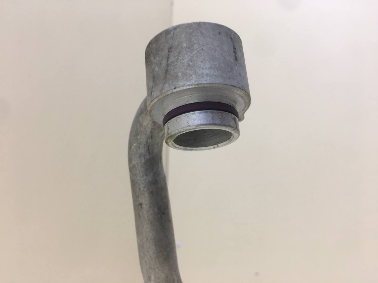 Трубка кондиционера Volkswagen Jetta (A5) 2006-2011