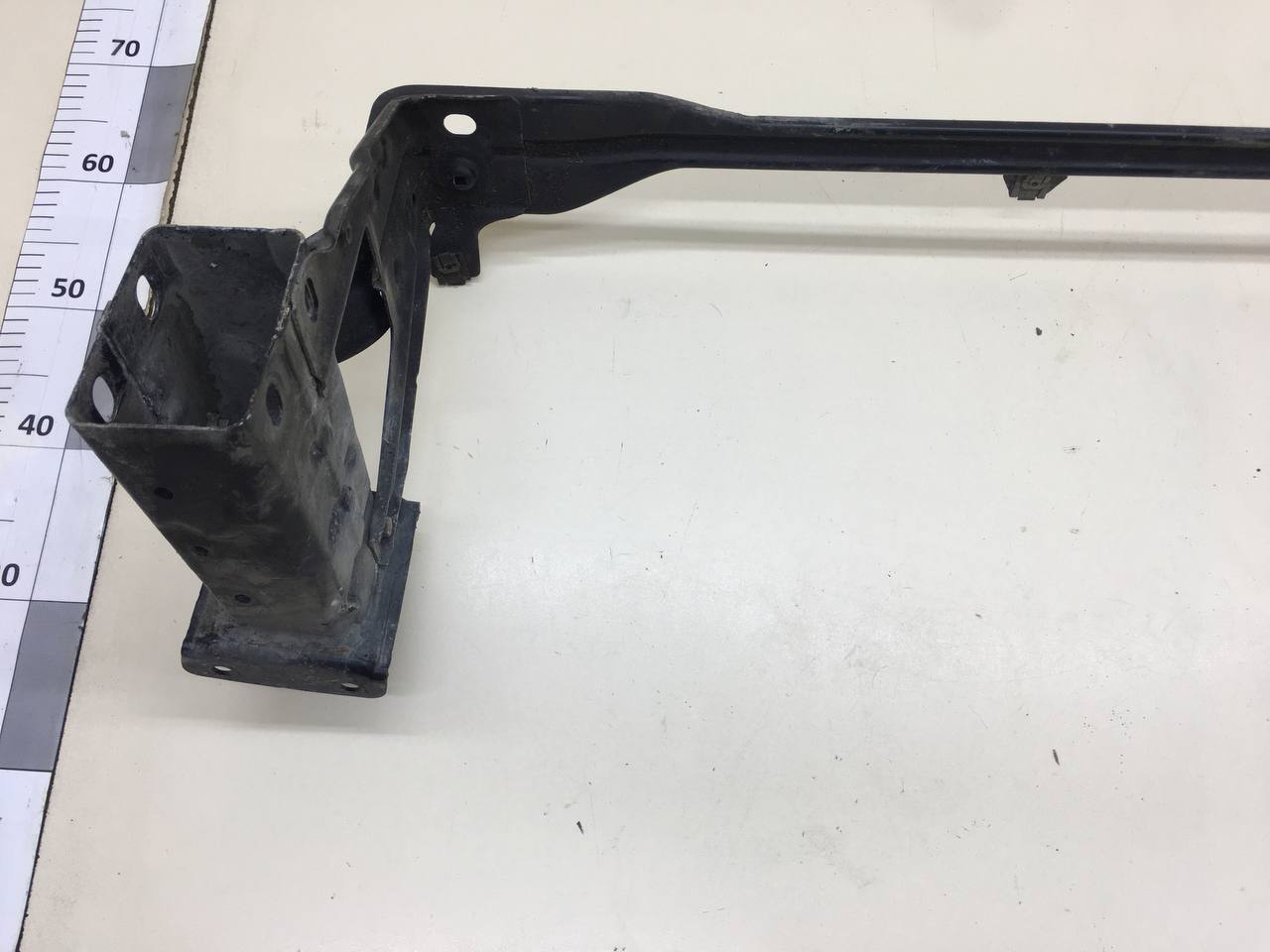 Балка подрадиаторная Mercedes-Benz S-Class (W221) 2005-2013