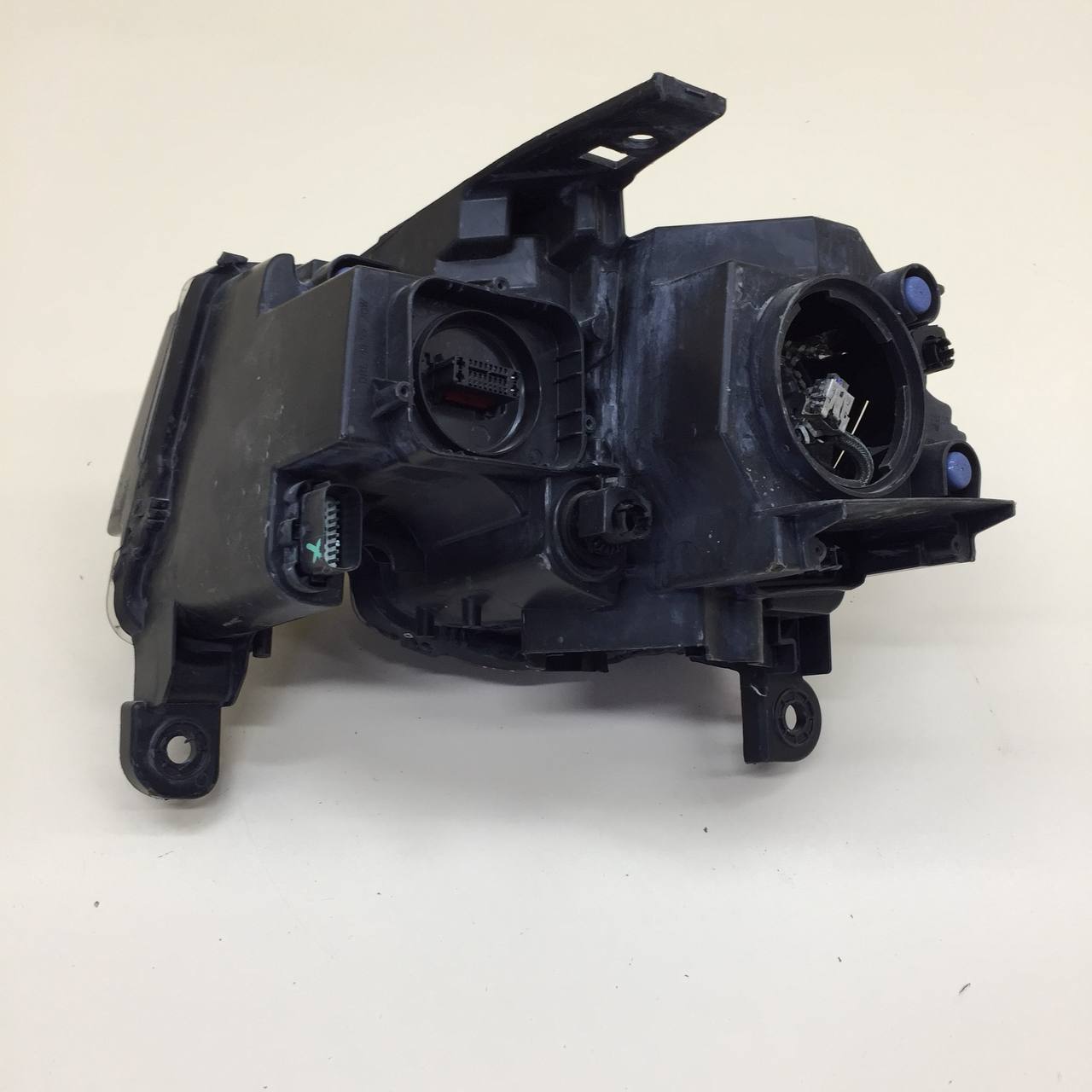 Фара правая Jeep Grand Cherokee (WK2) 2010>