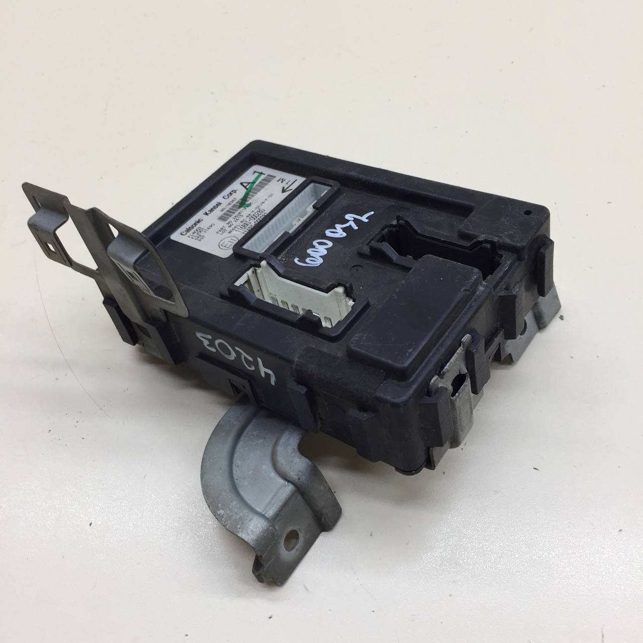 Блок комфорта Nissan Juke (YF15) 2011-2020