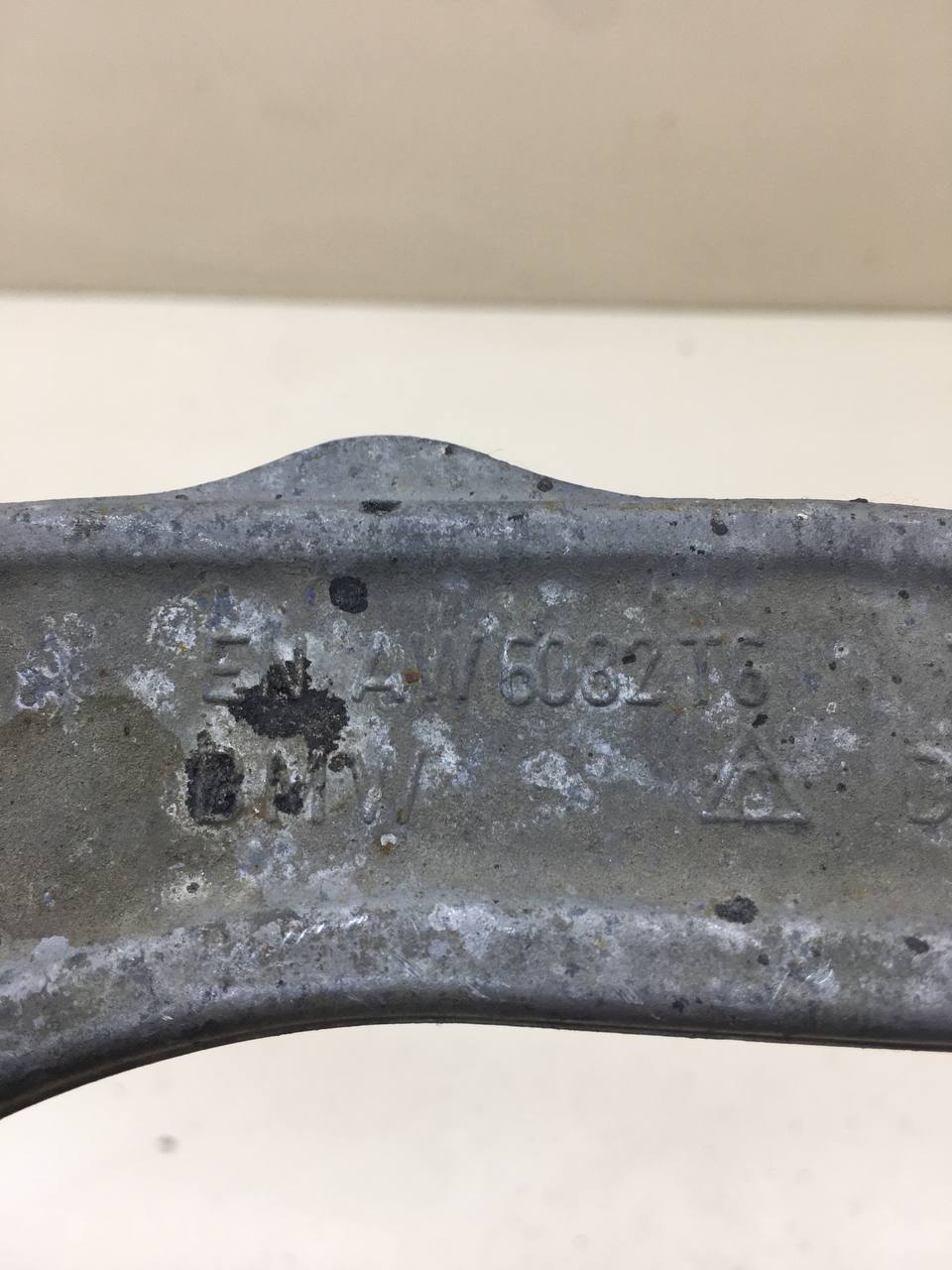 Рычаг передний верхний левый BMW X6 F16/F86 2014-2020