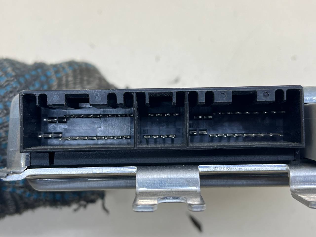 Блок управления подвеской Jaguar XJ (X351) 2009-2021