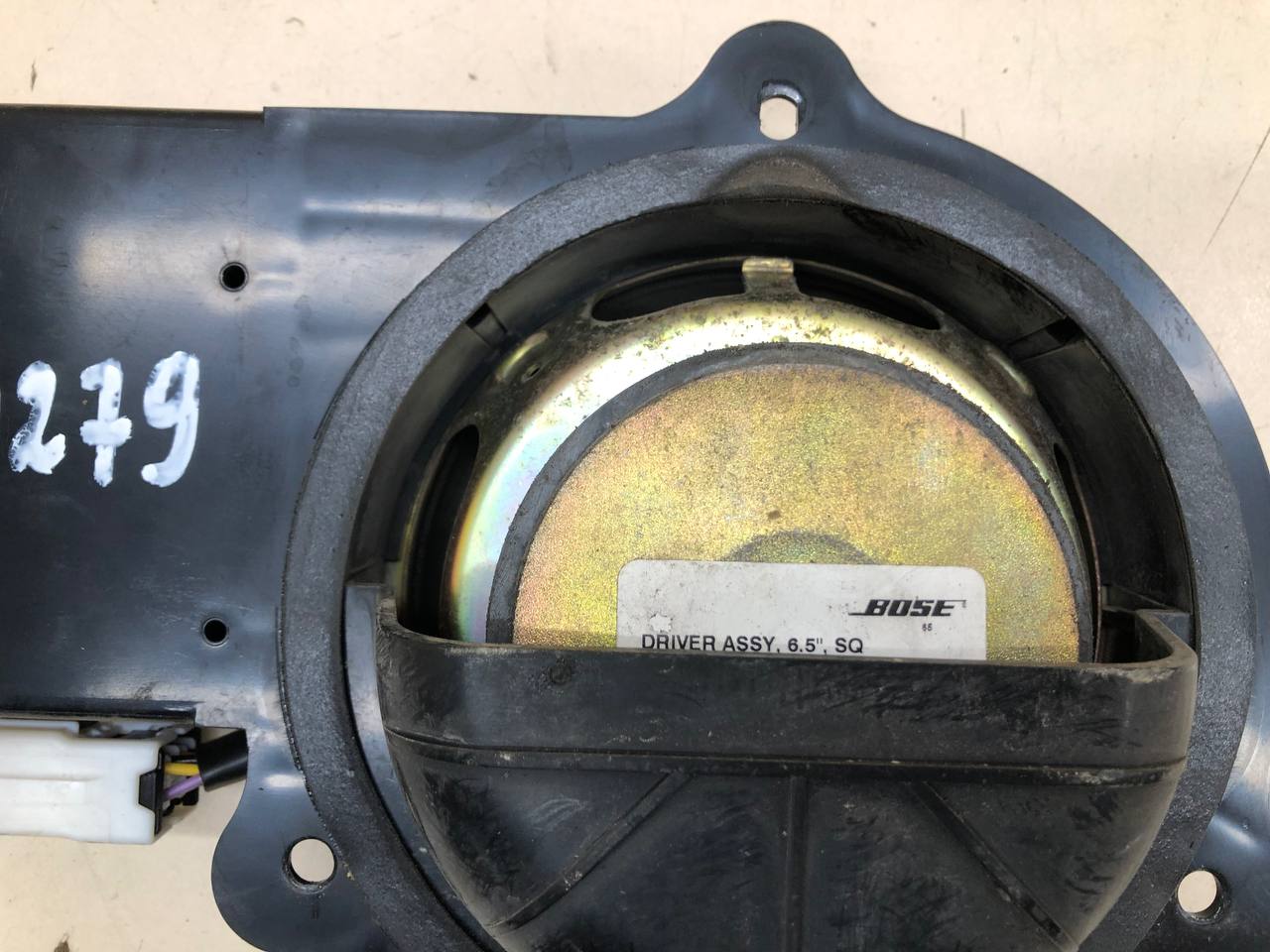 Динамик Infiniti QX4 (JR50) 1996-2003г