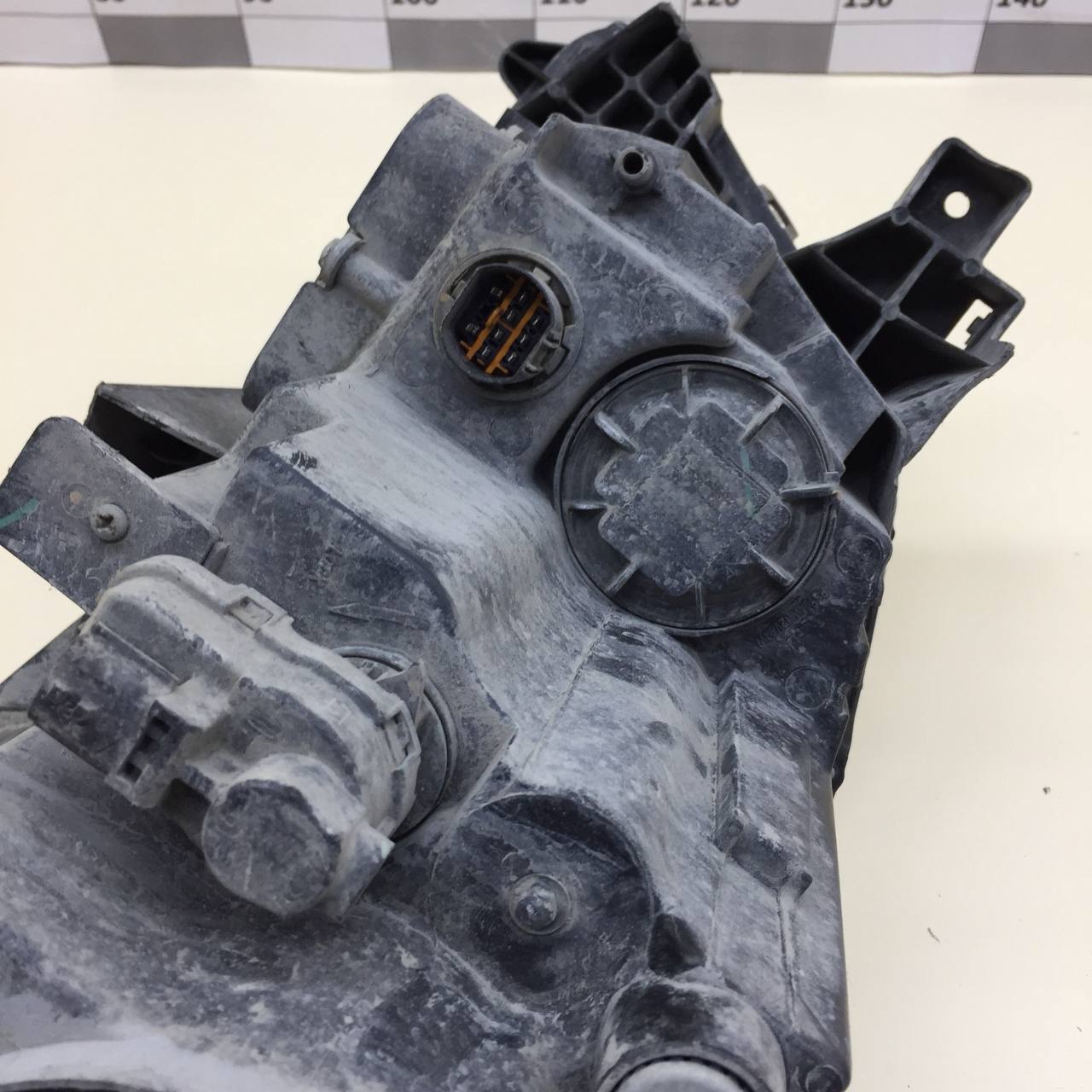 Фара правая Haval H9 2015>