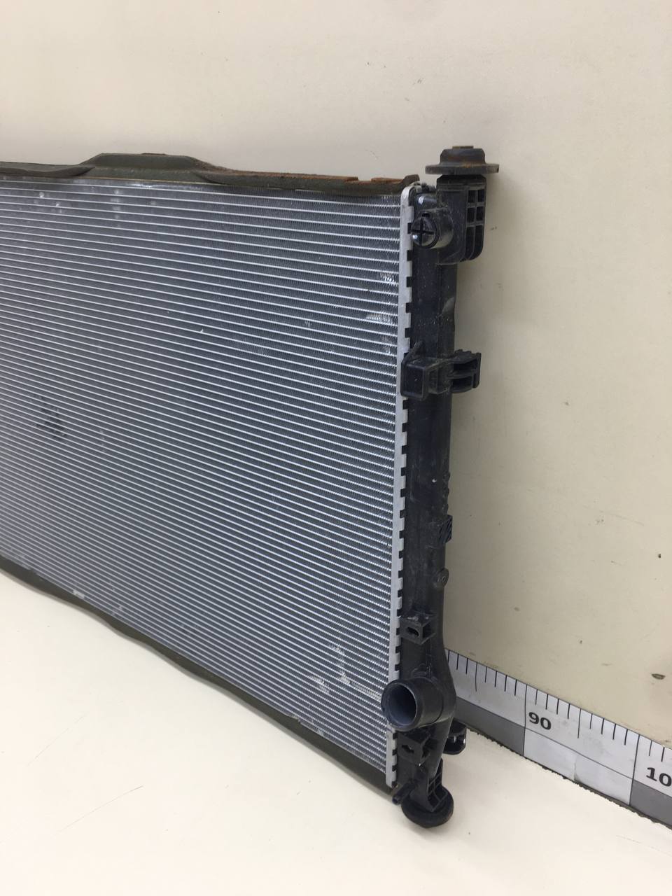 Радиатор охлаждения двигателя Changan UNI-T 2023>