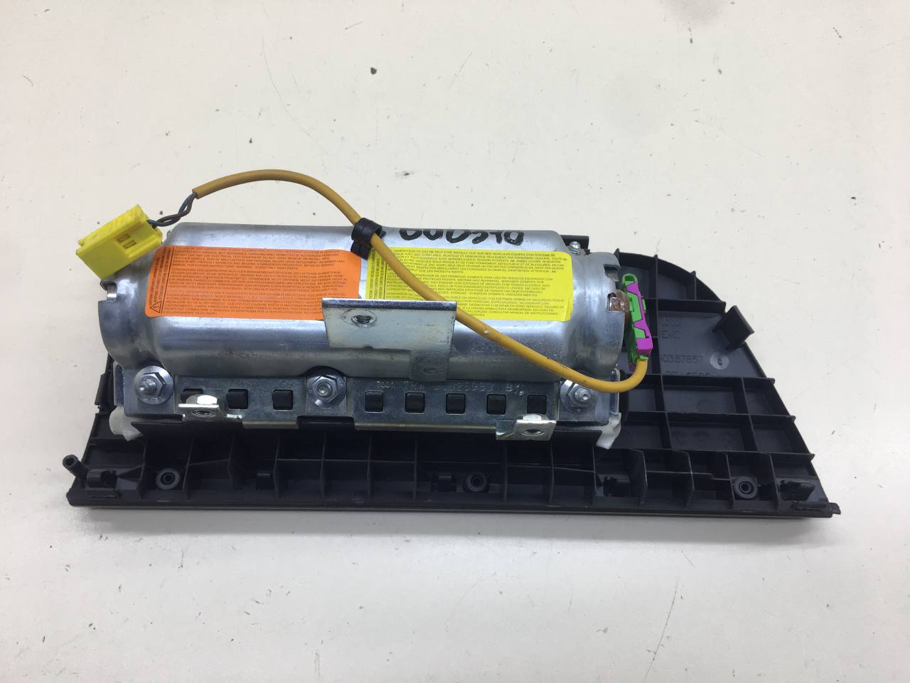 Подушка безопасности пассажирская (в торпедо) Fiat Albea 2002-2012