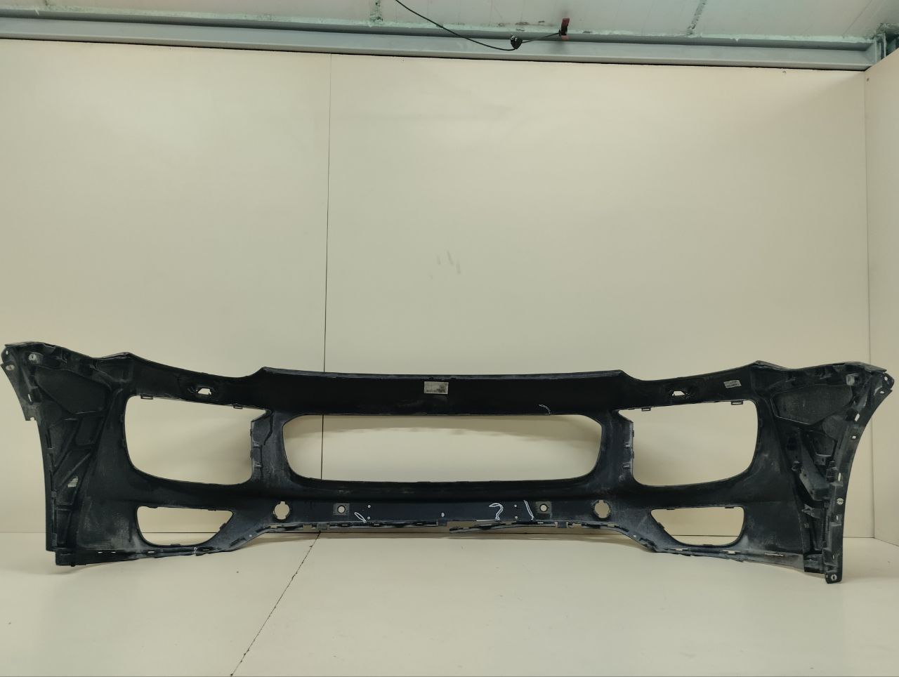 Бампер передний Porsche Cayenne 2010-2017