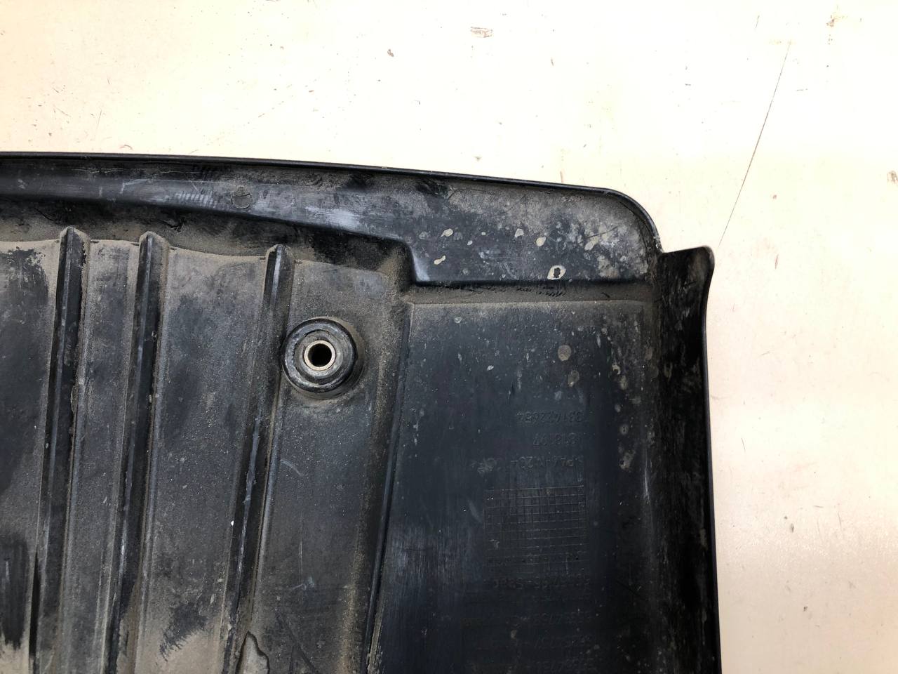 Крышка двигателя декоративная Opel Astra G 1998-2005