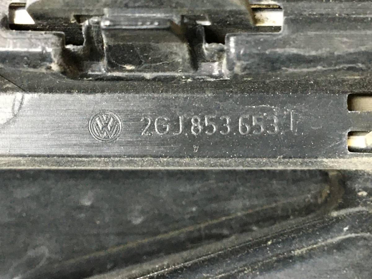 Решетка радиатора Volkswagen Taos 2020>