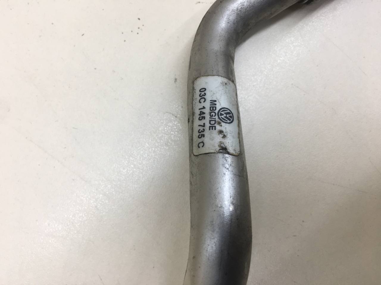 Трубка турбокомпрессора (турбины) Volkswagen Tiguan (5N2) 2011-2016